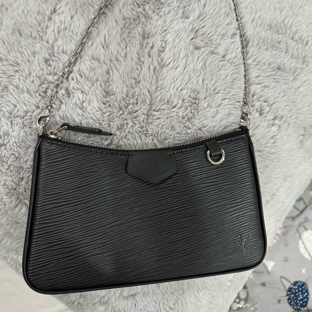 LV Easy Pouch on chain